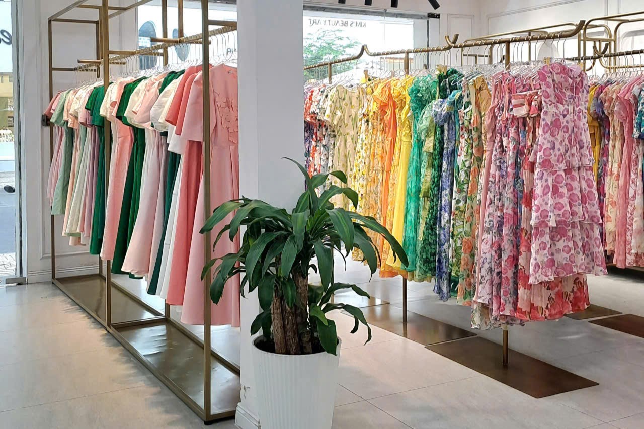 Showroom 475-477 Võ Văn Tần