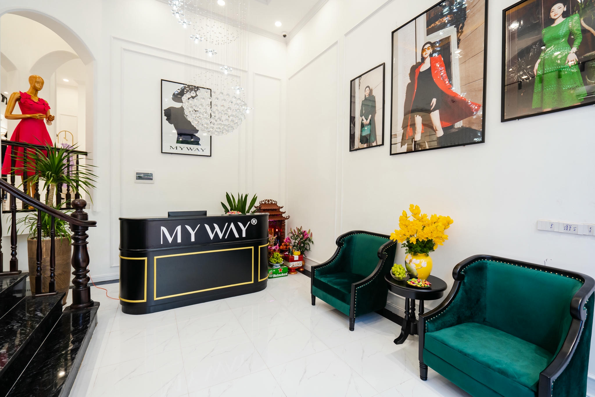 Showroom 30 Nguyễn Văn Huyên