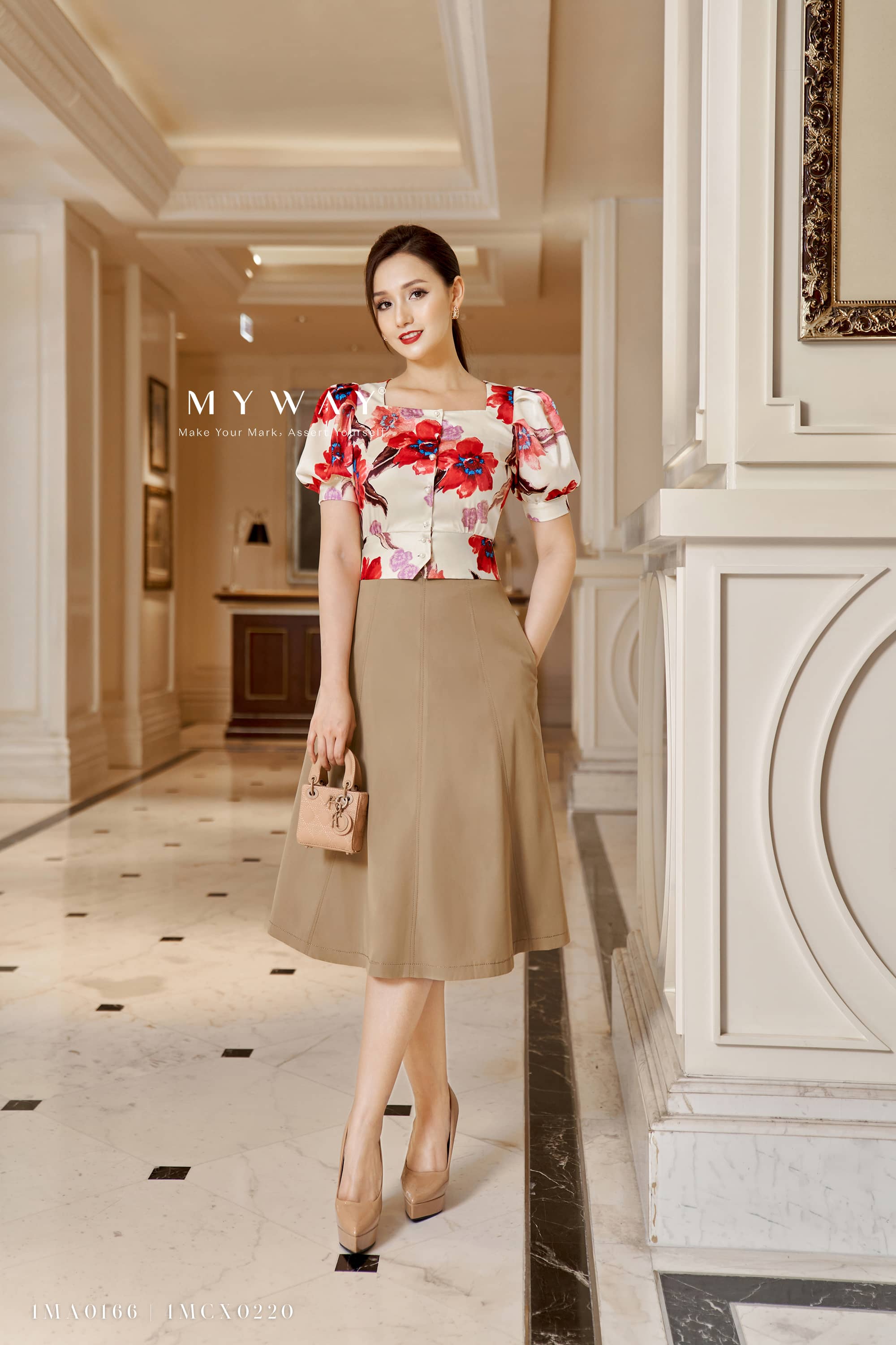 Công sở trẻ trung cùng ROSY Belle