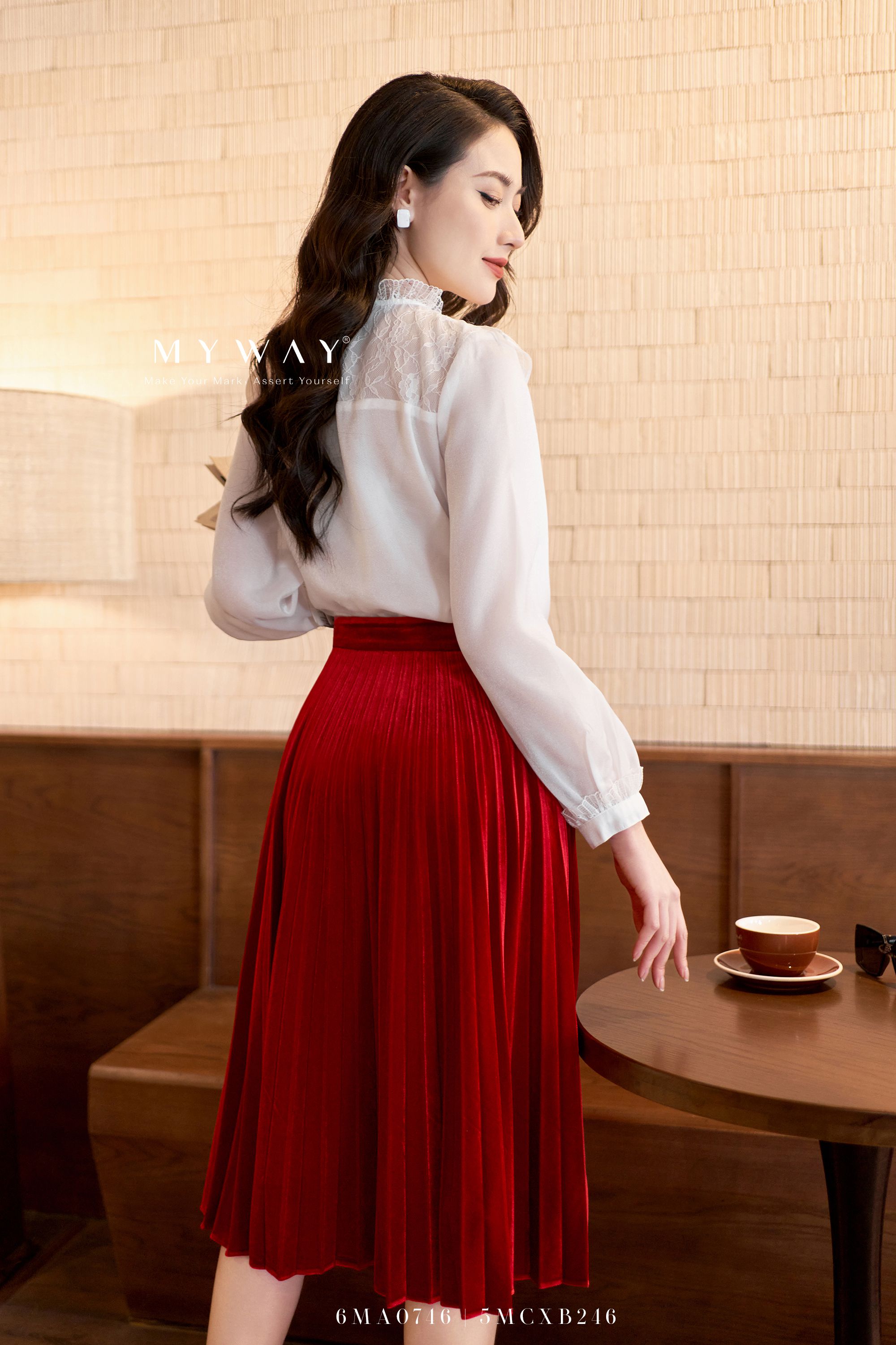 Chân váy xòe xếp ly nhung Cherry  My Way Fashion  Thời trang thiết kế  cao cấp