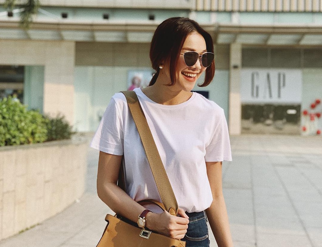 U40 Thanh Hằng ăn đứt đàn em nhờ lấy áo thun làm chân ái