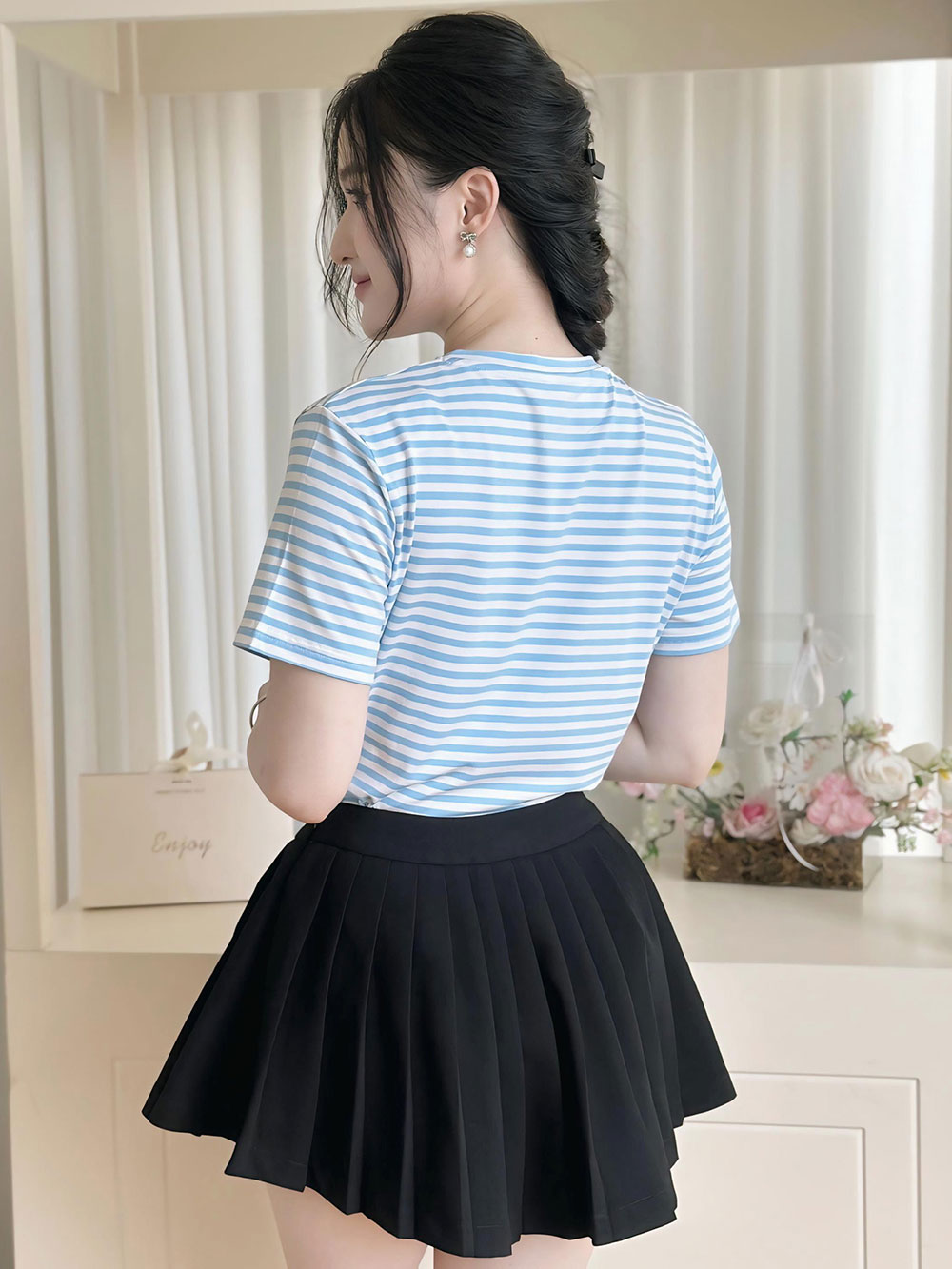 Áo thun nữ cổ tim - Sọc Xanh Trắng - BSA31