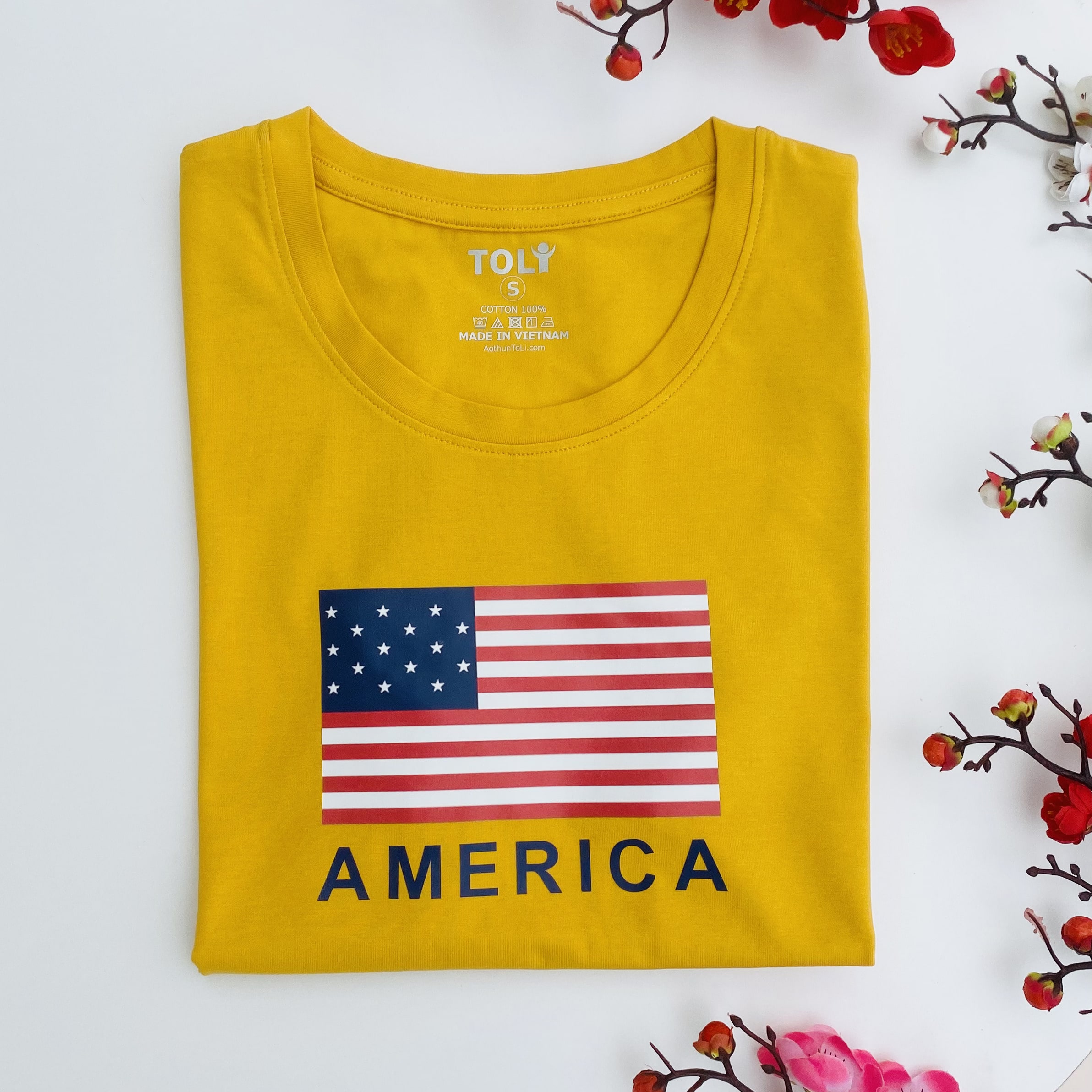 Áo thun nữ tay ngắn-Cổ Tròn-Vàng Nghệ-In America-PSB07-01