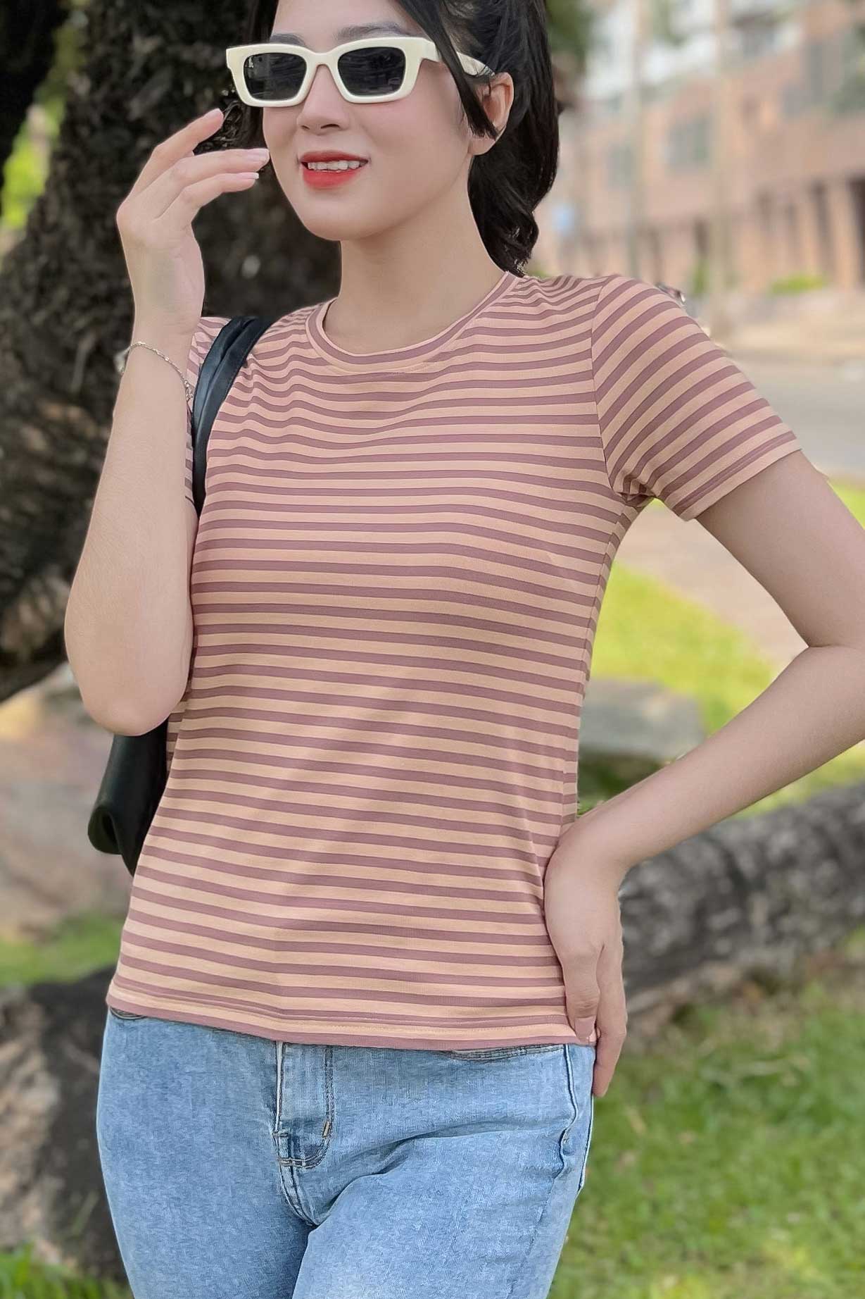 Áo thun cotton nữ cổ tròn màu Sọc Nâu Vàng - 30B