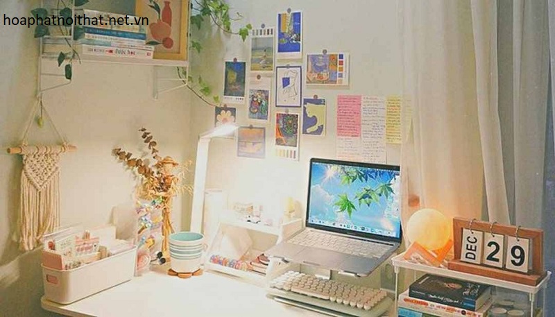 Đồ decor bàn làm việc với các đồ trang trí