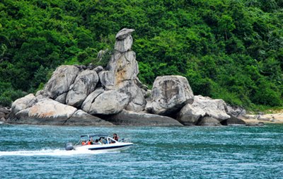 Cù Lao Chàm, nơi biển xanh vẫy gọi