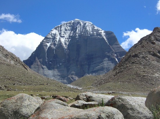 Huyền thoại về núi KAILASH và hồ MANASAROVAR ở Tây Tạng