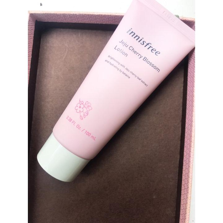 Sữa Dưỡng Innisfree Jeju Cherry Blossom Lotion