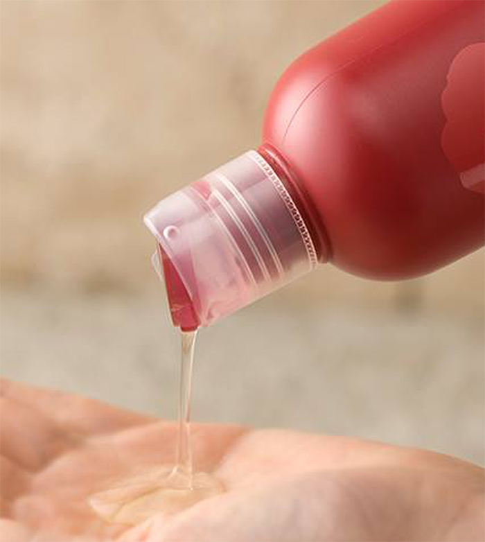 Dầu gội phục hồi tóc Innisfree Camellia Essential Shampoo 300ml