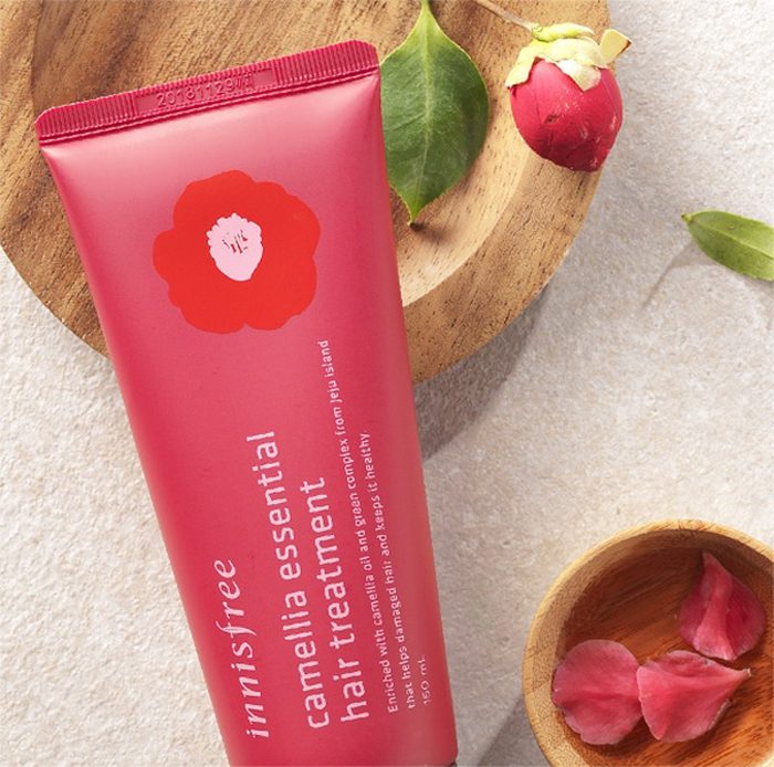 DẦU XẢ INNISFREE CAMELLIA ESSENTIAL HAIR CONDITIONER CHIẾT XUẤT TỪ HOA SƠN TRÀ