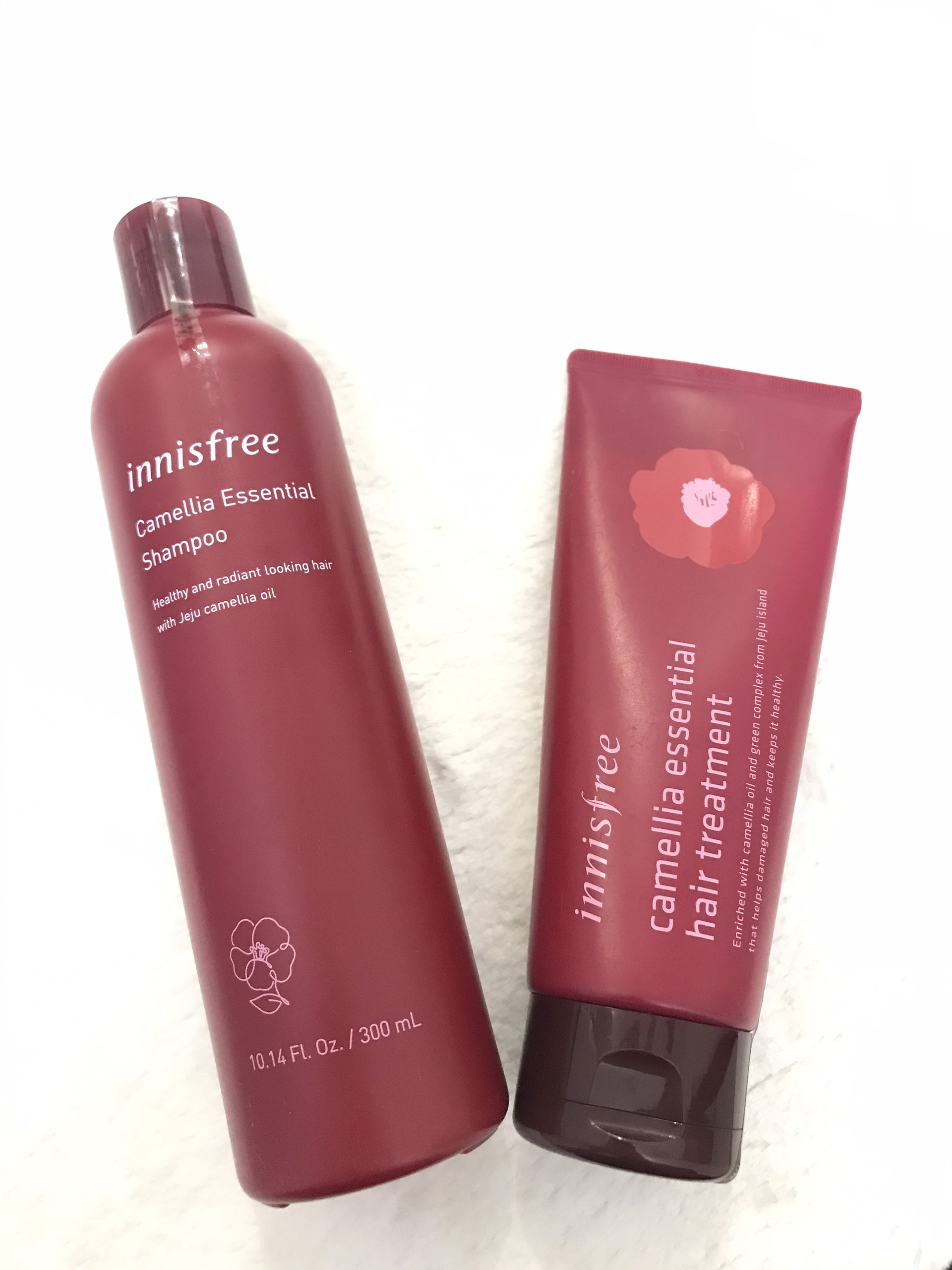 Combo Dầu gội phục hồi tóc innisfree camellia essential shampoo + Dầu xả innisfree camellia essential hair conditioner chiết xuất từ hoa sơn trà