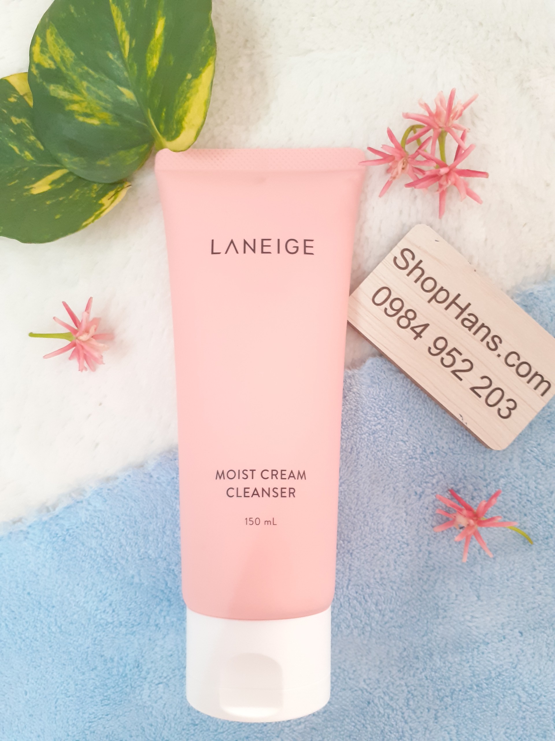 Sữa Rửa Mặt Dành Cho Da Khô Laneige Moist Cream Cleanser 150ml