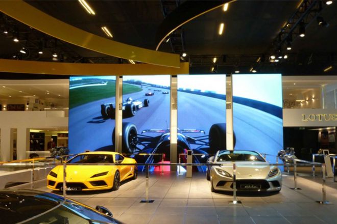 Màn hình LED P2.0 siêu nét, giải pháp quảng cáo đỉnh cao cho showroom ô tô