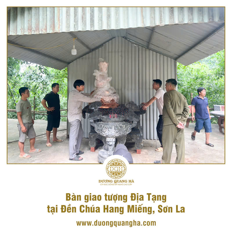 BÀN GIAO TƯỢNG ĐỊA TẠNG 1M27 CHO ĐỀN CHÚA HANG MIẾNG, SƠN LA