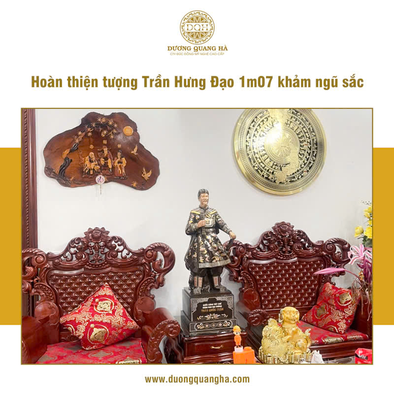 BÀN GIAO TƯỢNG TRẦN HƯNG ĐẠO CAO 1M07 KHẢM NGŨ SẮC TẠI PHƯỜNG NAM ĐỊNH, NINH BÌNH