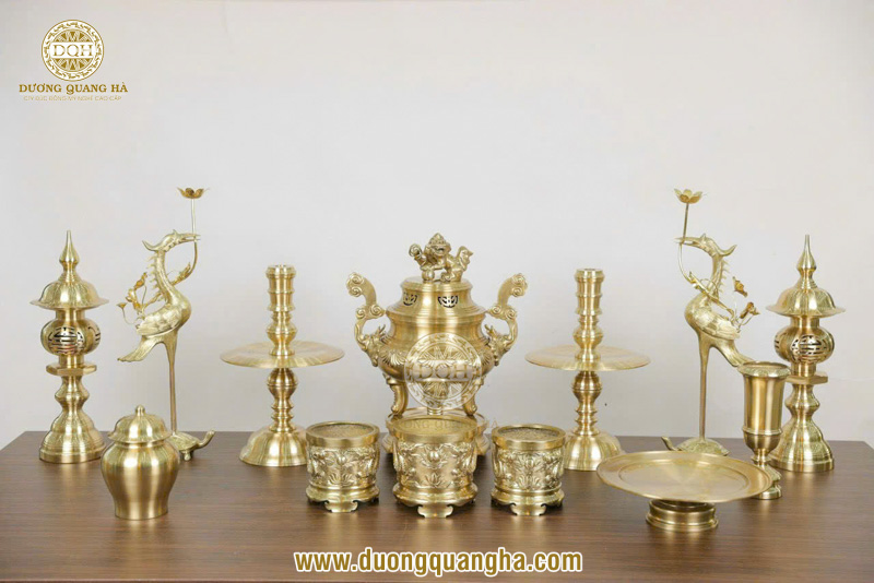Bộ đỉnh đồng thờ - Cấu tạo, ý nghĩa và cách lựa chọn phù hợp cho từng ban thờ