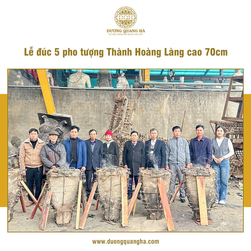 ĐÓN TIẾP ĐOÀN KHÁCH VỀ DỰ LỄ ĐÚC 5 PHO TƯỢNG THÀNH HOÀNG LÀNG