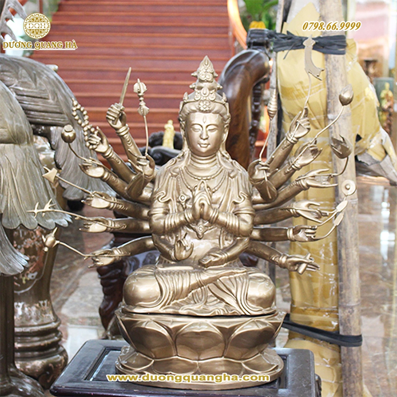 Đúc tượng Phật bằng đồng cỡ lớn có khó không? Nên đúc tại đâu?