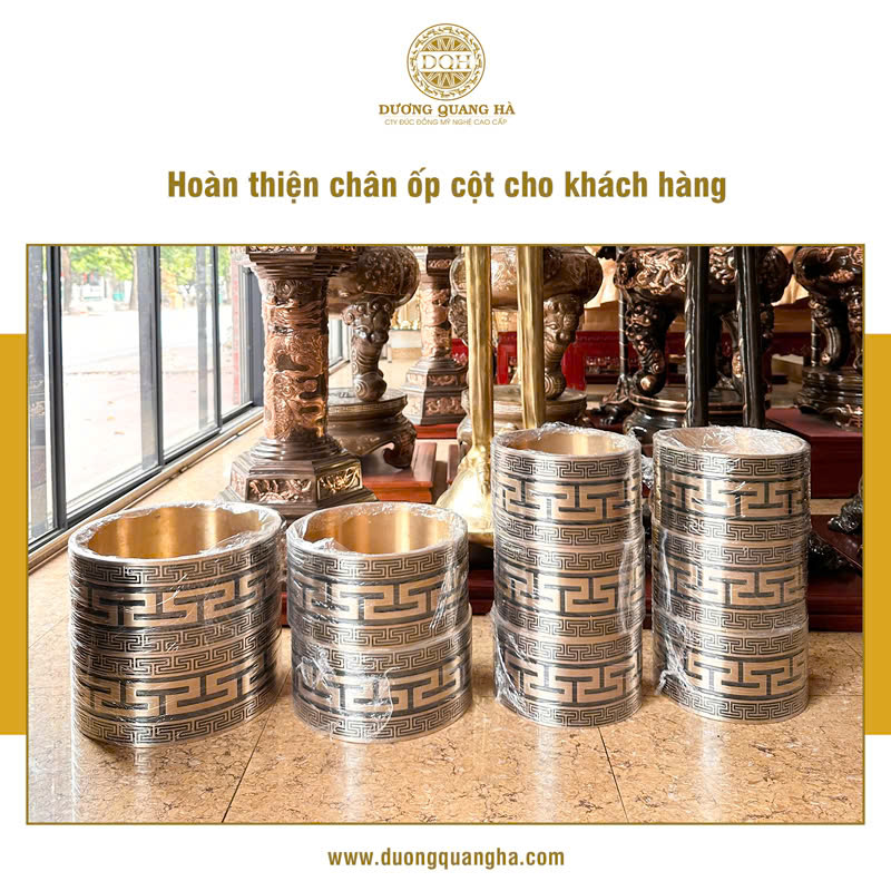 HOÀN THIỆN ỐP CHÂN CỘT ĐỒNG - NÂNG TẦM KHÔNG GIAN GỖ TRUYỀN THỐNG