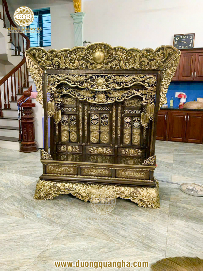 Khám thờ gia tiên - Biểu tượng của đạo hiếu và cội nguồn tổ tiên