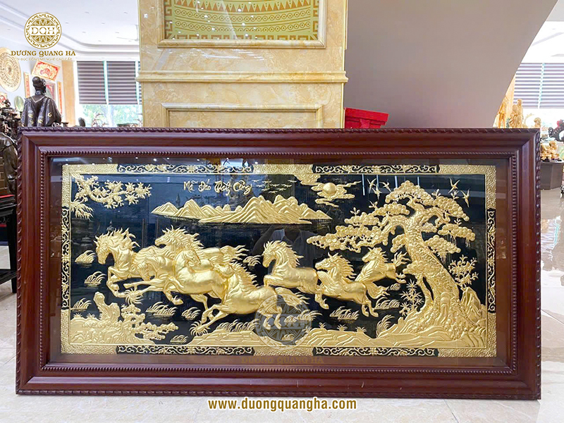 Tranh bát mã đẹp - Biểu tượng may mắn và nghệ thuật đồng tinh xảo