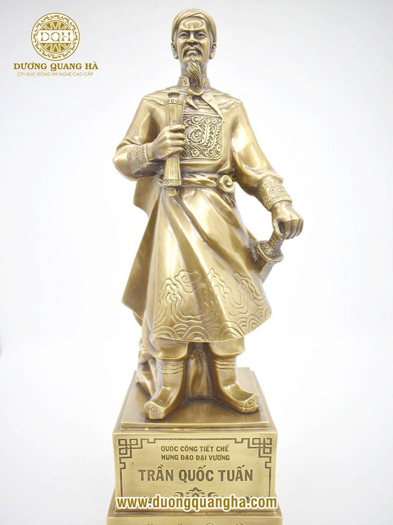 10+ mẫu tượng đồng Hưng Đạo Vương đẹp tại Đúc đồng Dương Quang Hà
