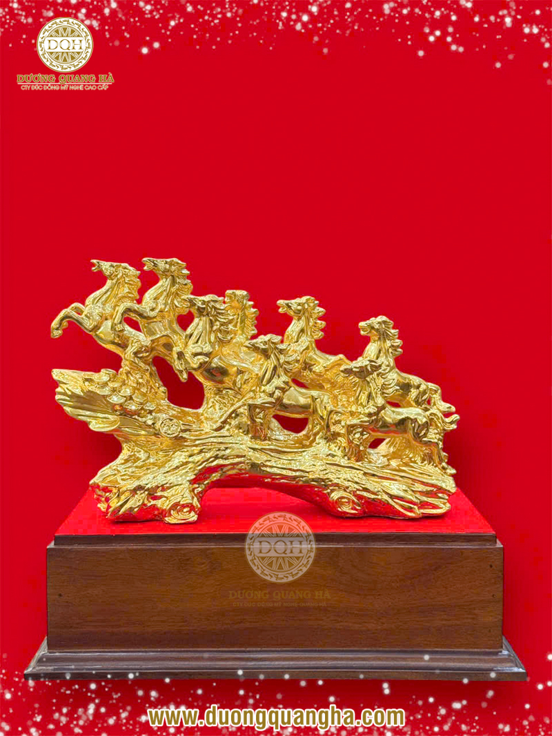 Tượng ngựa bằng đồng - Biểu tượng sức mạnh và thịnh vượng