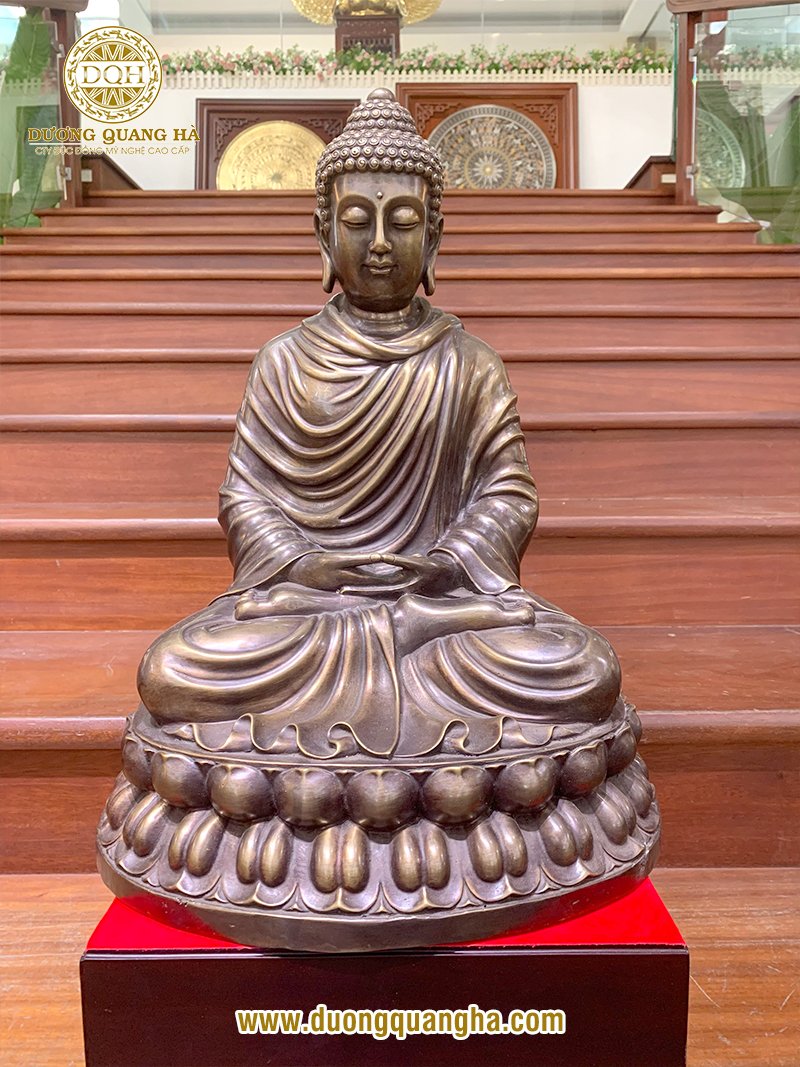Phật Thích Ca là ai? Tượng Phật Thích Ca nên lựa chọn chất liệu gì?