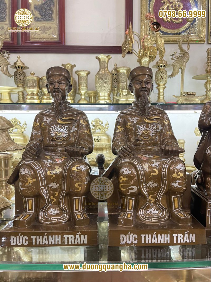 Tượng Trần Quốc Tuấn - Bức tượng được thờ cúng nhiều ở Việt Nam