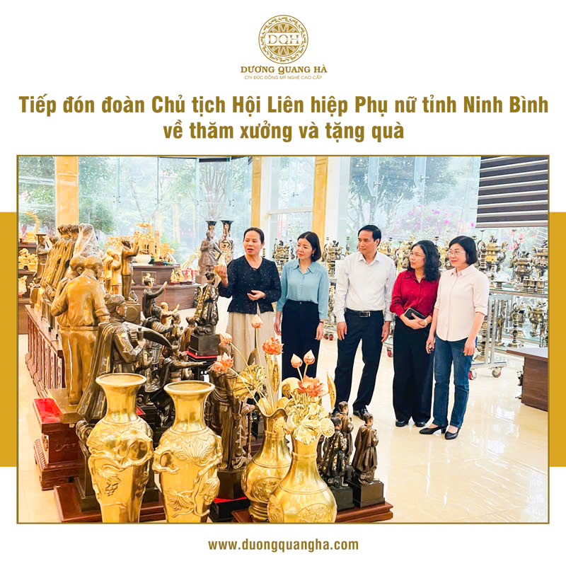VINH DỰ ĐÓN TIẾP ĐOÀN CHỦ TỊCH HỘI LIÊN HIỆP PHỤ NỮ TỈNH NINH BÌNH VỀ THĂM XƯỞNG SẢN XUẤT VÀ TRAO TẶNG QUÀ