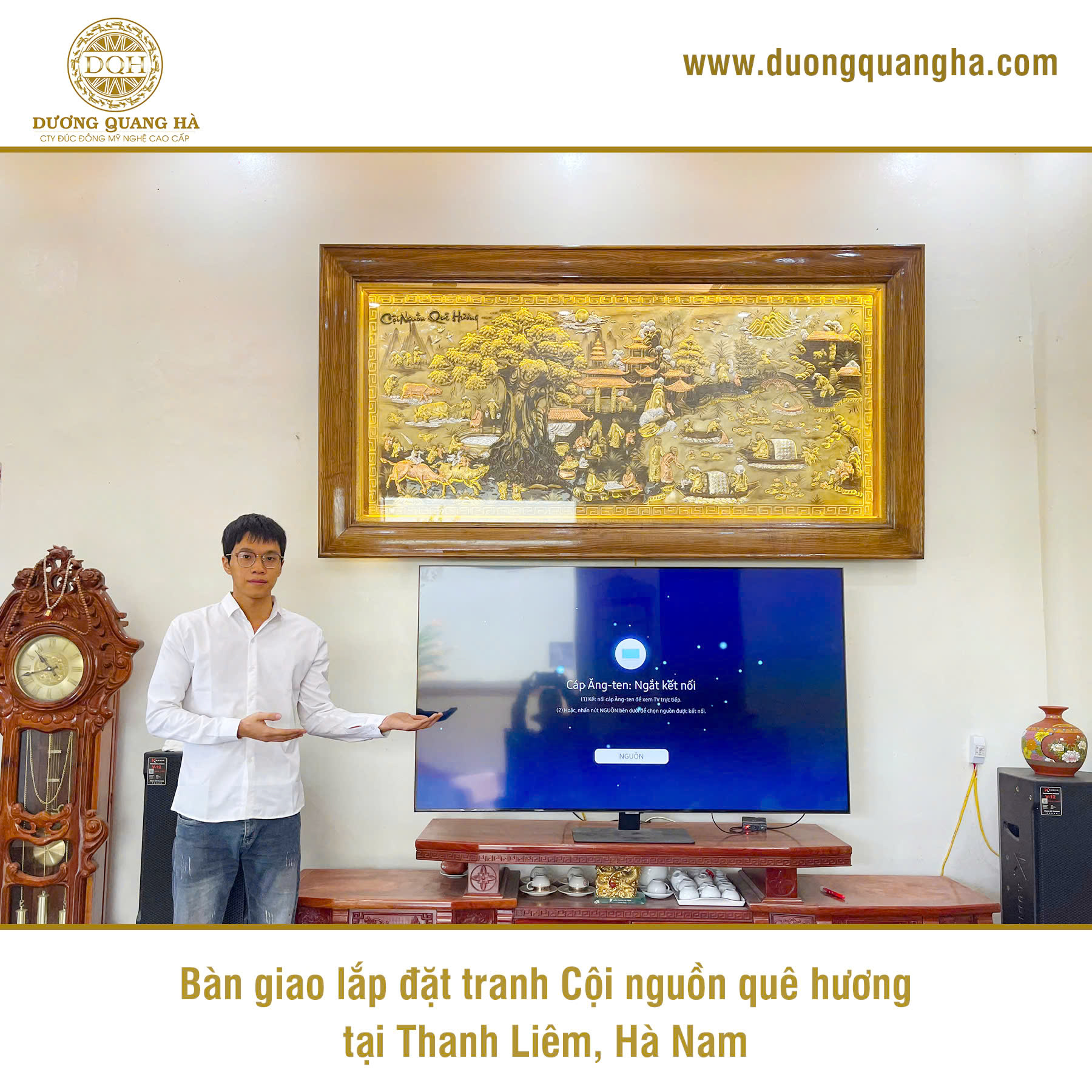BÀN GIAO LẮP ĐẶT TRANH CỘI NGUỒN QUÊ HƯƠNG CHO GIA ĐÌNH KHÁCH HÀNG Ở THANH LIÊM, HÀ NAM