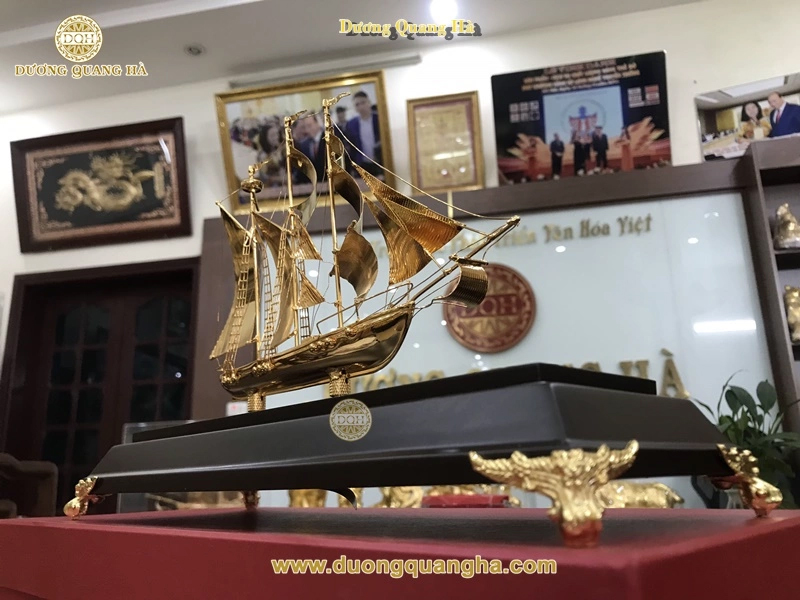 Hình ảnh này không có thuộc tính alt; tên tập tin này là qua-tang-bang-dong-2022-1.jpg