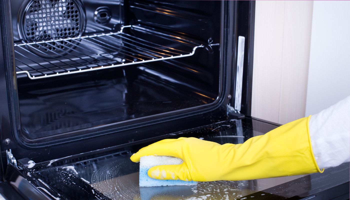 Cách Vệ Sinh Lò Nướng Sạch Như Mới Dù Bị Ghỉ Sét