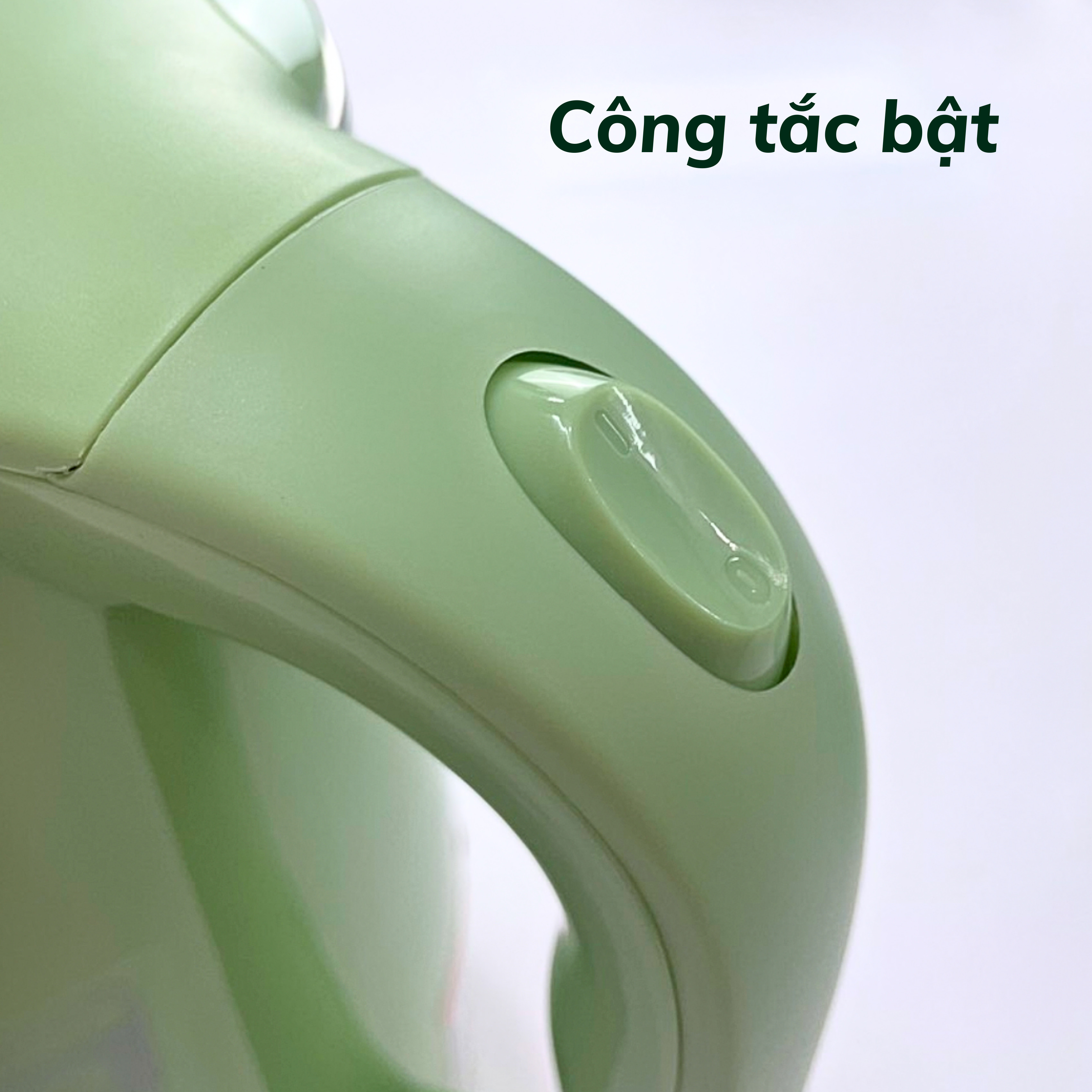 BÌNH ĐUN SIÊU TỐC CM8218