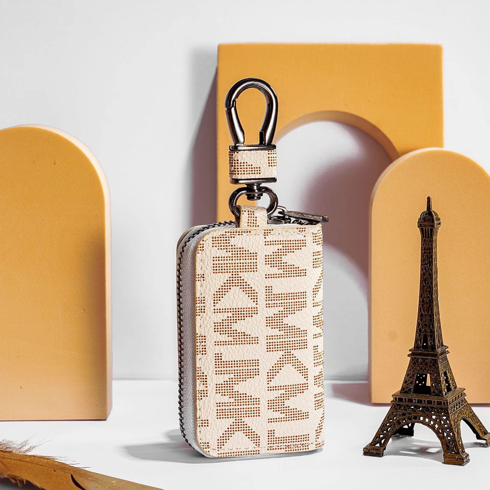 Vỏ bọc chìa khóa ô tô phong cách doanh nhân Hàn Quốc – sang xịn từng chi tiết