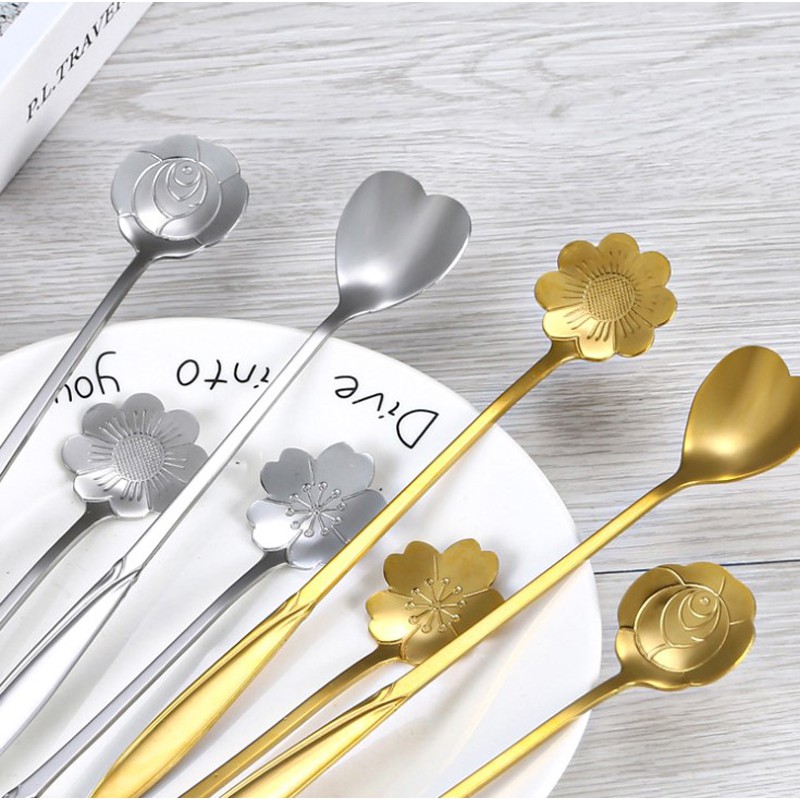 Bộ 4 thìa cà phê Inox cán dài 18cm inox hình bông hoa phong cách Nhật Bản
