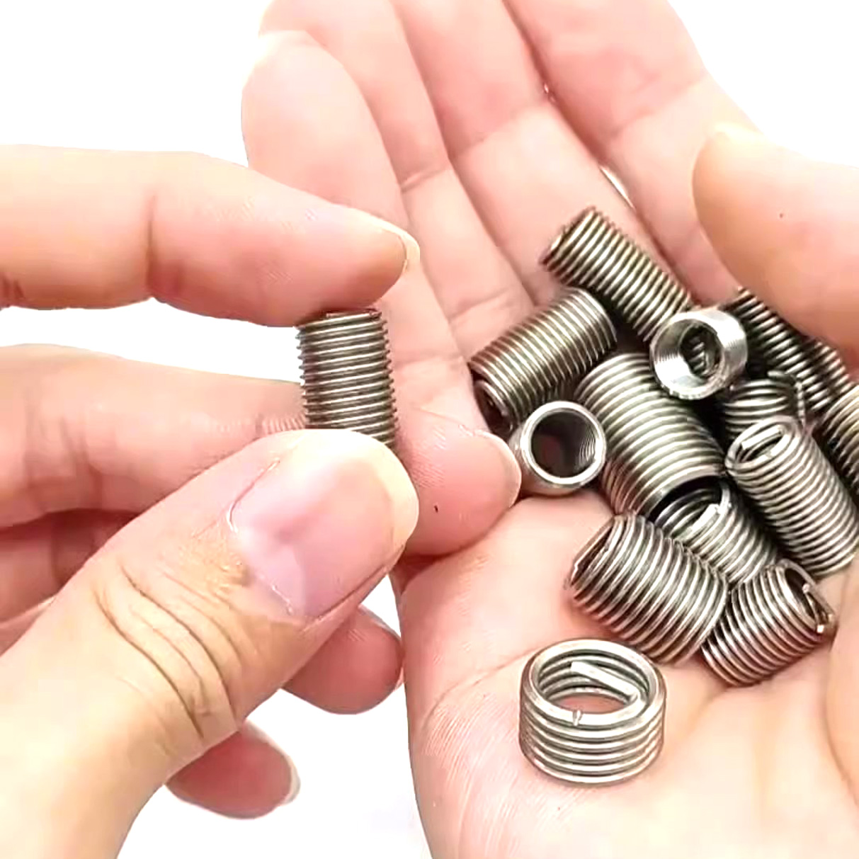 Lò xo tay áo inox 304, tạo ren giả, ren cấy Helicoil (Coil Inserts)