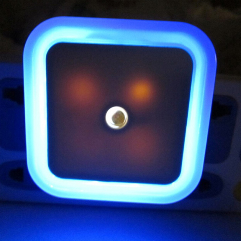 Đèn ngủ thông minh cảm ứng ánh sáng tự động mở khi trời tối