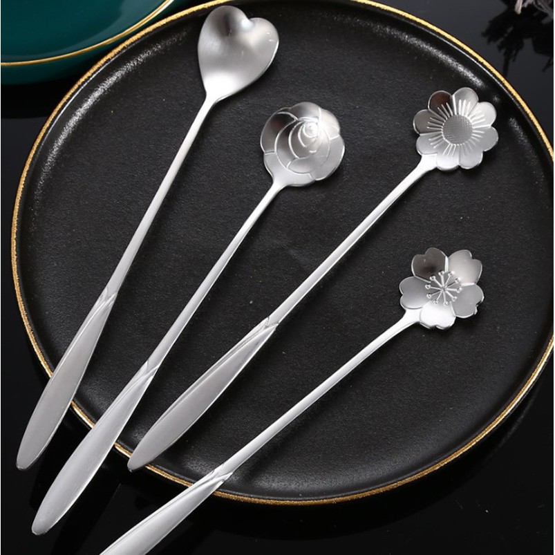 Bộ 4 thìa cà phê Inox cán dài 18cm inox hình bông hoa phong cách Nhật Bản