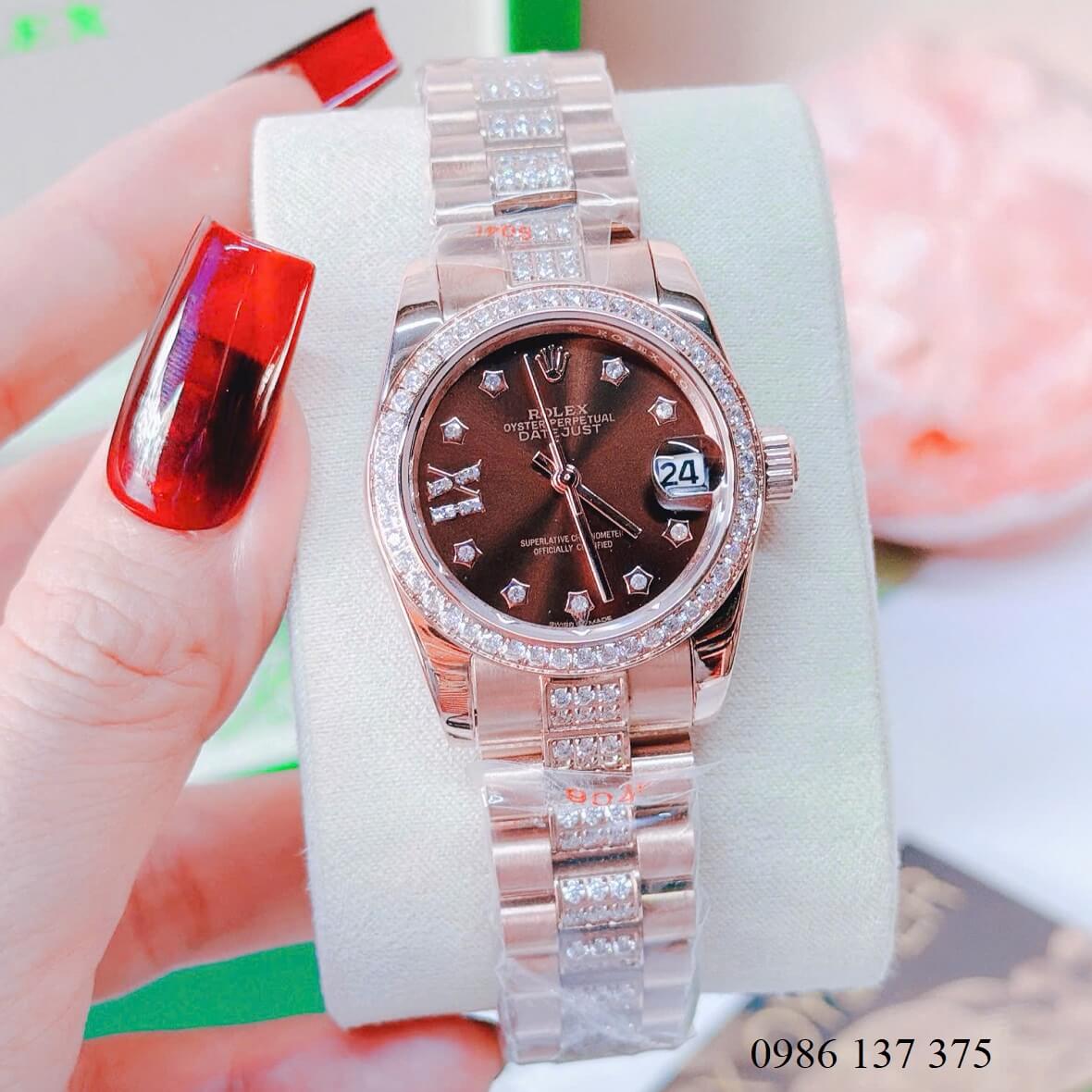 Đồng Hồ Nữ Rolex Datejust Viền Đá Mặt Nâu Chocolate Dây Kim Loại Vàng Hồng Đính Đá Size 31mm