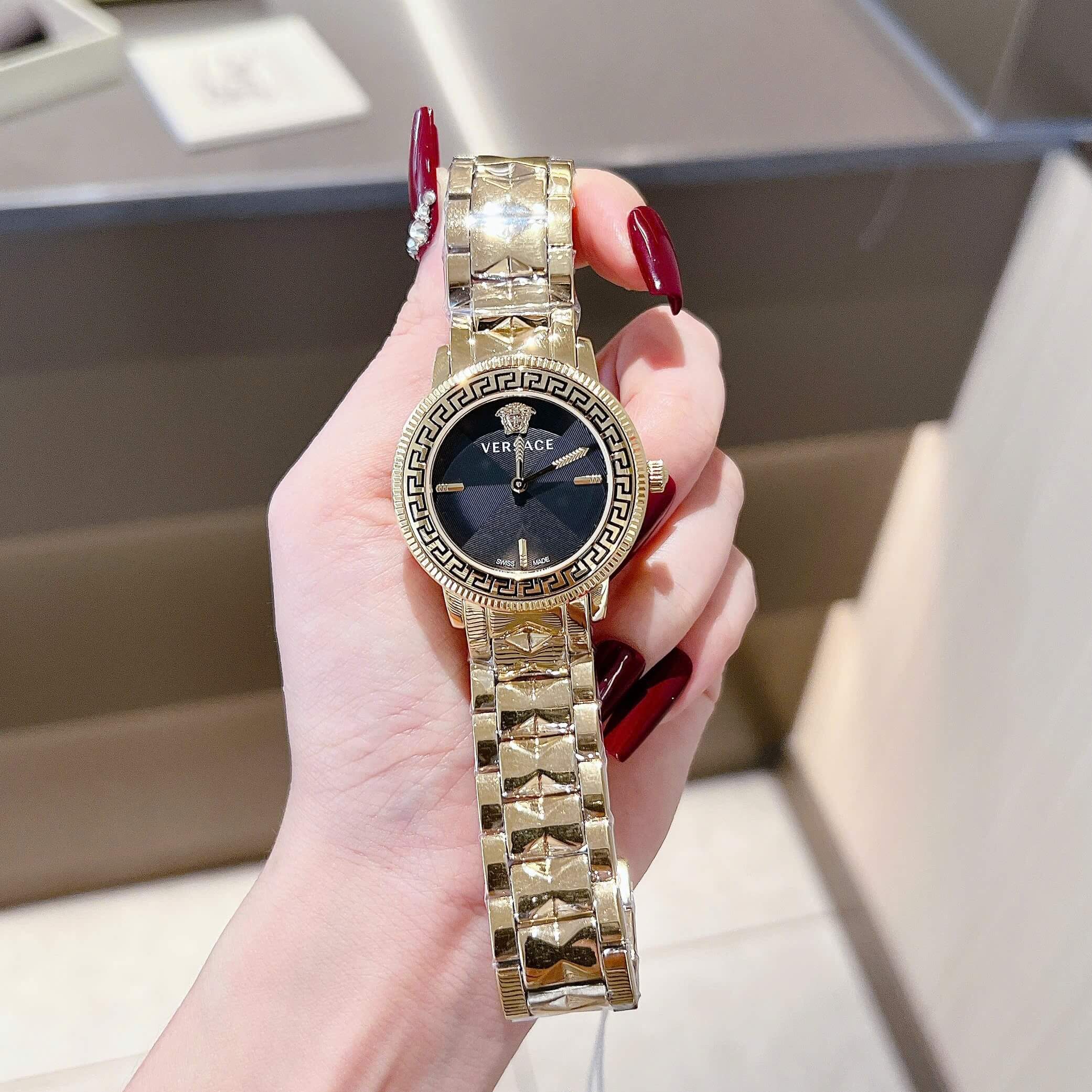 Đồng Hồ Nữ Versace Tribute Dây Thép Vàng Mặt Đen Size 35mm Quartz