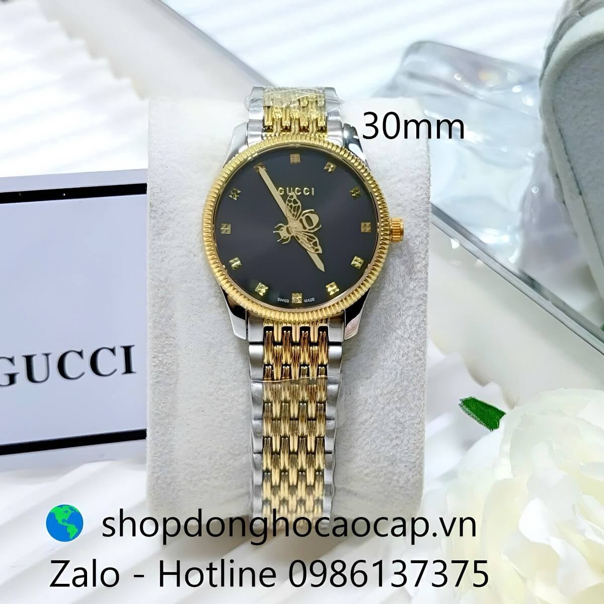Đồng Hồ Nữ Gucci Kim Ong Mặt Đen Máy Pin Dây Kim Loại Demi Vàng Size 30mm