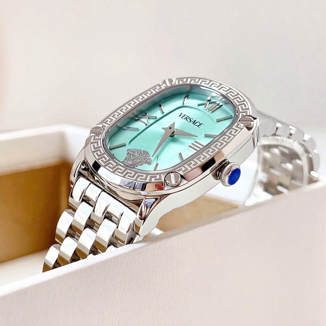 Đồng Hồ Nữ Versace Couture Mặt Xanh Pastel Dây Kim Loại Silver Size 35mm