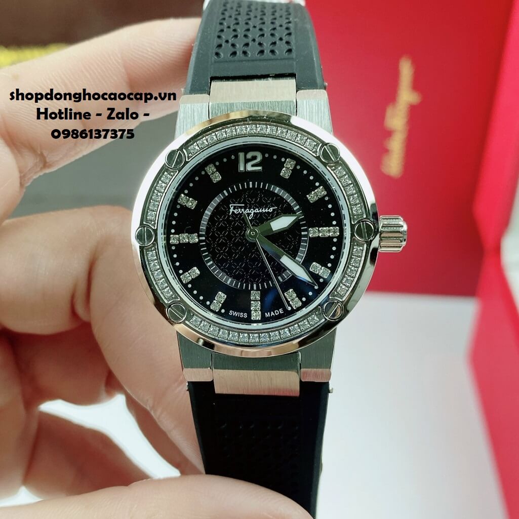 Đồng Hồ Nữ Salvatore Ferragamo Dây Silicon Đen Đính Đá Vỏ Silver 33mm