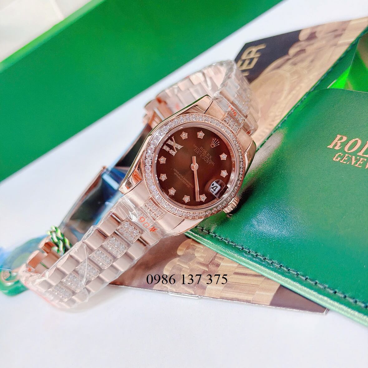 Đồng Hồ Nữ Rolex Datejust Viền Đá Mặt Nâu Chocolate Dây Kim Loại Vàng Hồng Đính Đá Size 31mm