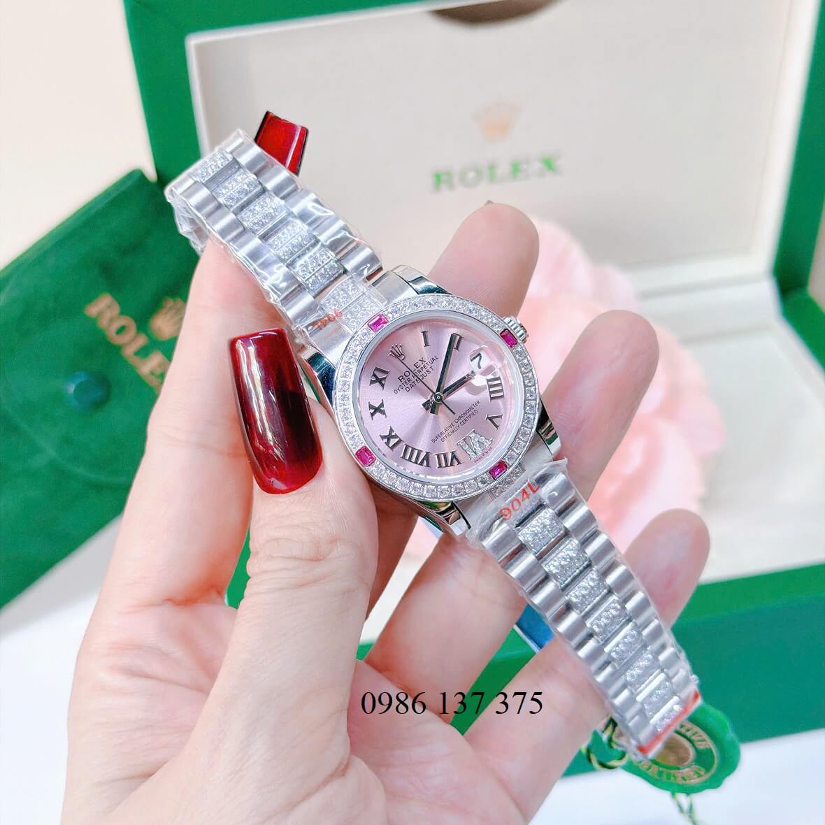 Đồng Hồ Nữ Rolex Datejust Viền Đá Mặt Hồng Dây Kim Loại Inox Đính Đá Máy Pin Size 31mm
