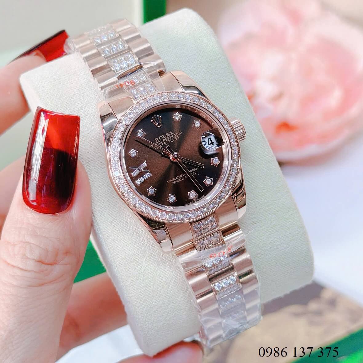 Đồng Hồ Nữ Rolex Datejust Viền Đá Mặt Nâu Chocolate Dây Kim Loại Vàng Hồng Đính Đá Size 31mm