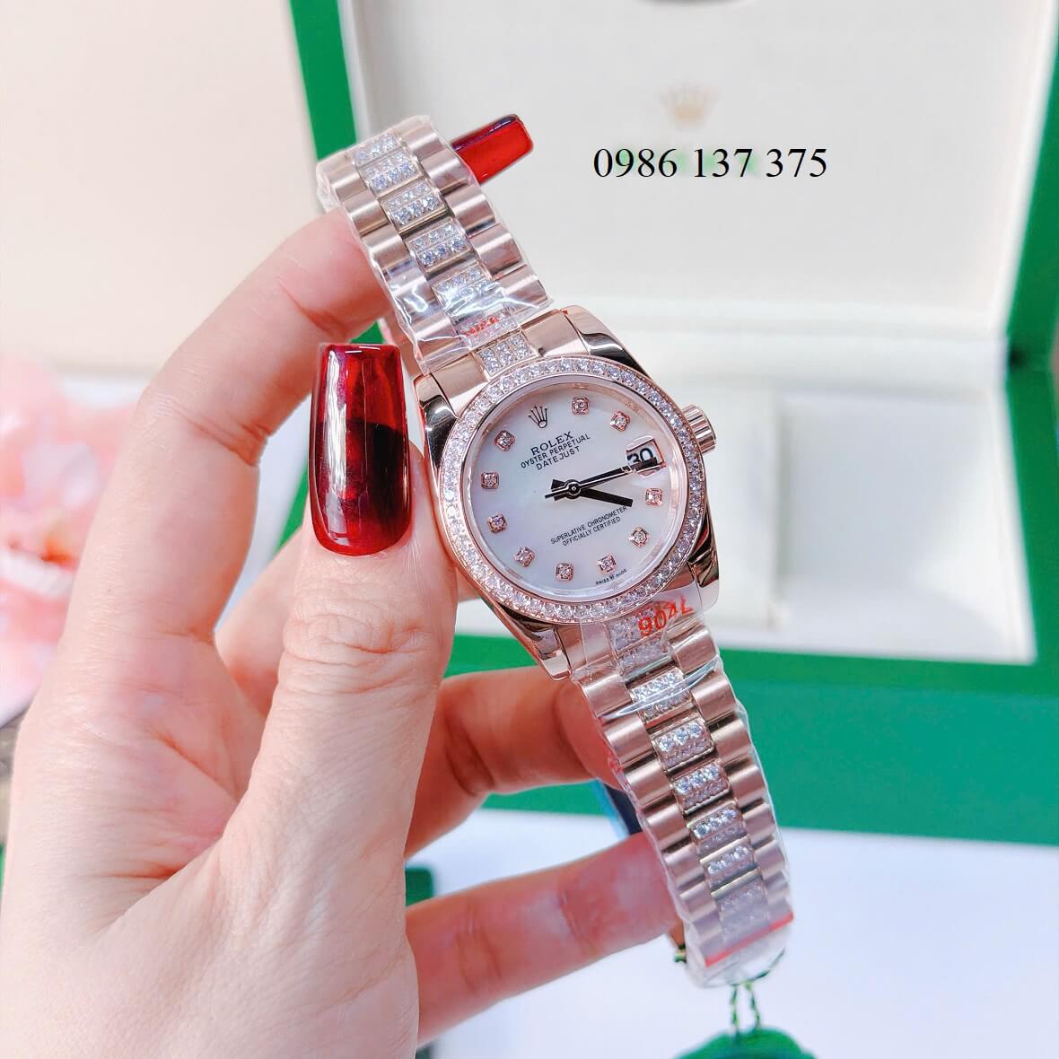 Đồng Hồ Nữ Rolex Datejust Viền Đá Mặt Trắng Xà Cừ Dây Kim Loại Vàng Hồng Đính Đá Size 31mm