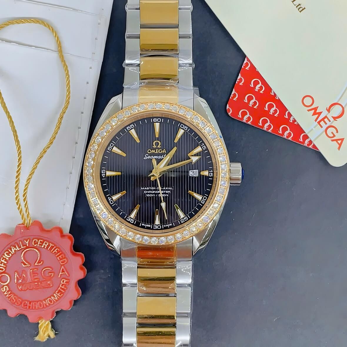 Đồng Hồ Nam Omega Seamaster Tự Động Đính Đá Mặt Đen Dây Kim Loại Demi Vàng Size 40mm