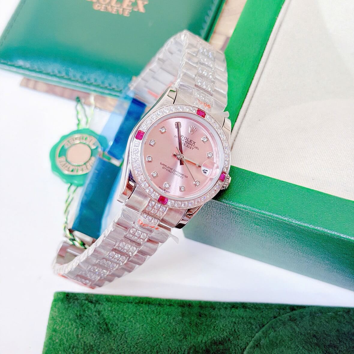 Đồng Hồ Nữ Rolex Datejust Viền Đá Mặt Hồng Dây Kim Loại Inox Đính Đá Máy Pin Size 31mm